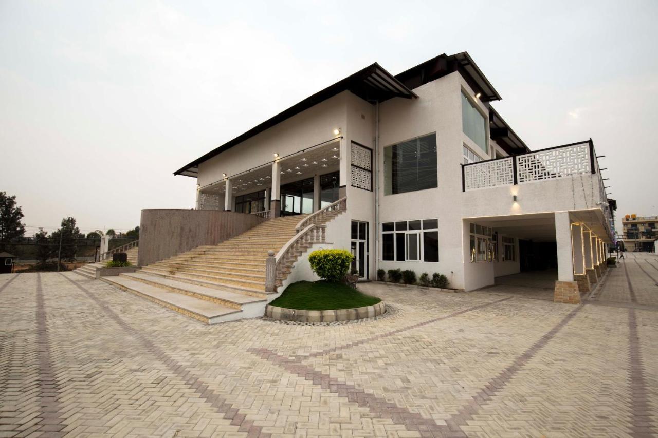 Vistar Pavithra Vivaha Convention Hall Jigani Zewnętrze zdjęcie